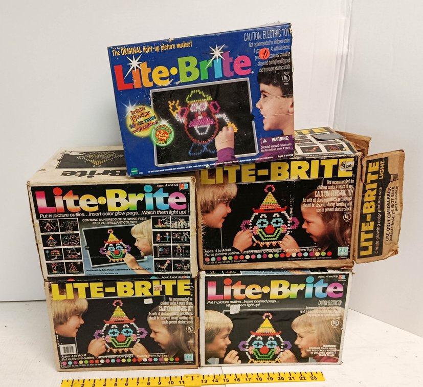 5 MILTON BRADLEY & HASBRO LITE-BRITE LIGHT-UP PICTURE TOYS NNC 5 OB  INV 260740141