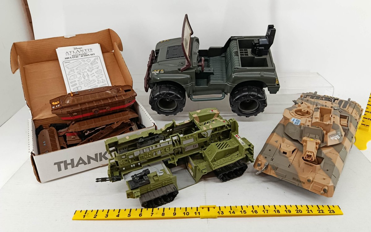 DISNEY ATLANTIS AQUA EVAC SET NNC OB, G.I. JOE PATRIOT GRIZZLY TANK, JEEP & GREEN MILITARY TRACKED VEHICLE  INV 260900967
