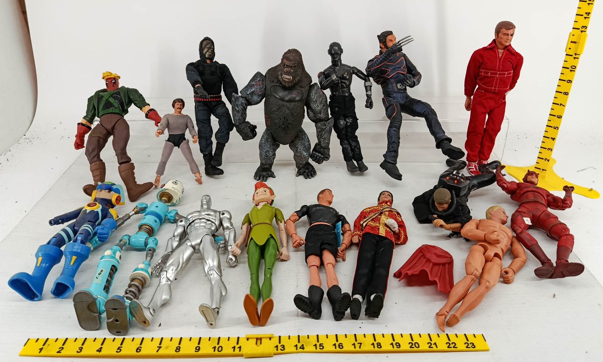 ASSORTED ACTION FIGURES KING KONG WOLVERINE PETER PAN DAREDEVIL & MORE  INV 260901009