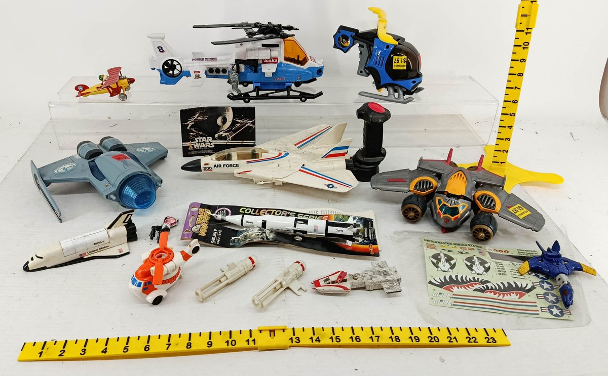 ASSORTED AIRCRAFT & SPACE TOYS TONKA RESCUE HELICOPTER SNOOPY BIPLANE SPACE SHUTTLE SATURN V GI JOE DECALS 1 OB  INV 260901042