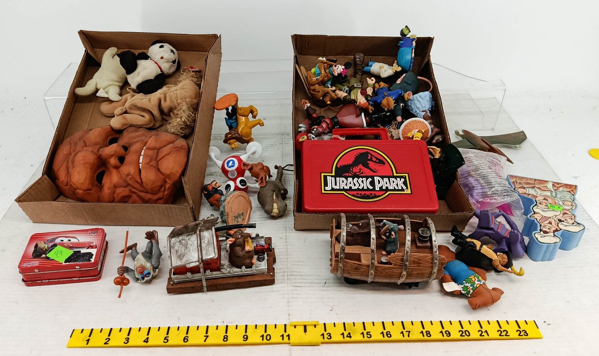 ASSORTED  DISNEY & OTHER TOYS JURASSIC PARK CASE CARS TIN TY BEANIE BABIES LION KING RATATOUILLE ROCK MASK  INV 260901059