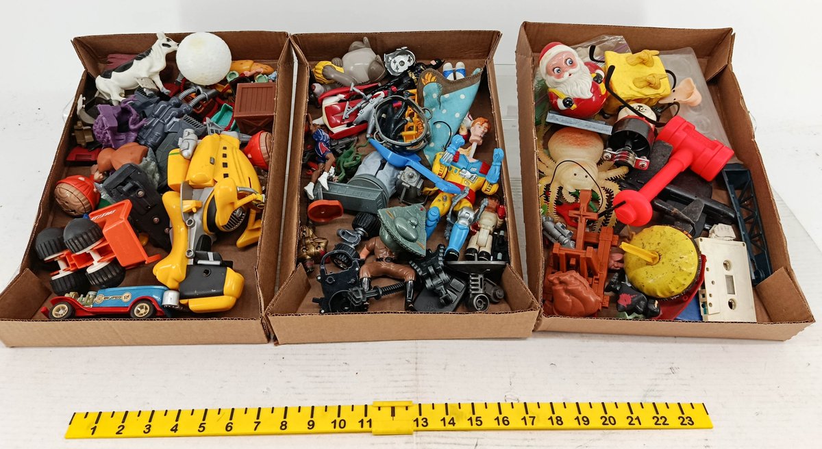 ASSORTED TOYS ACTION FIGURES SANTA ROLY POLY FISHER-PRICE HAMMER BATMAN DIE-CAST CAR CASSETTE & MORE 3 BOXES  INV 260901062