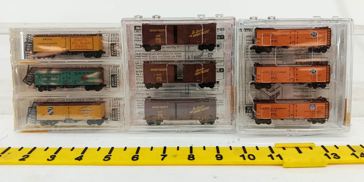 9 MICRO-TRAINS N SCALE UNION PACIFIC, PFE & MEAT-PACKERS BOXCARS & REEFERS, 3 OBS  INV 262250036