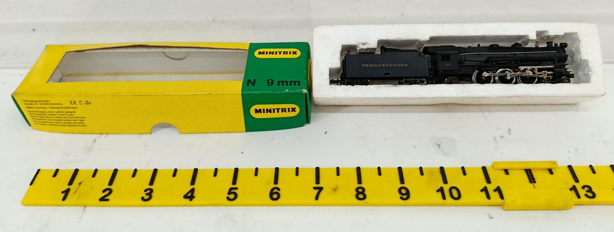 MINITRIX N GAUGE PENNSYLVANIA 4-6-2 STEAM LOCOMOTIVE & TENDER 1361, OB  INV 262250084