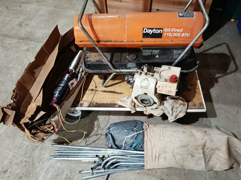 DAYTON 110, 000 BTU OIL-FIRED HEATER, WATER ACE SUBMERSIBLE WELL PUMP OB, SMALL ENGINE & METAL TENT POLES  INV 260901139