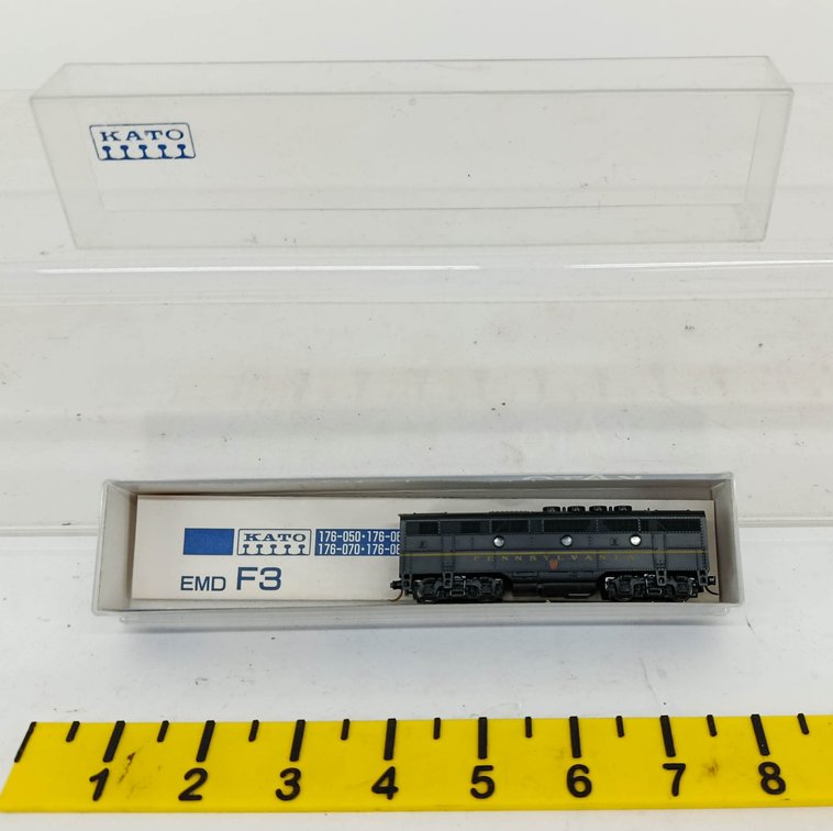 KATO 176-081 PENNSYLVANIA F3-B PHASE II N SCALE DIESEL LOCOMOTIVE, OB  INV 262250095