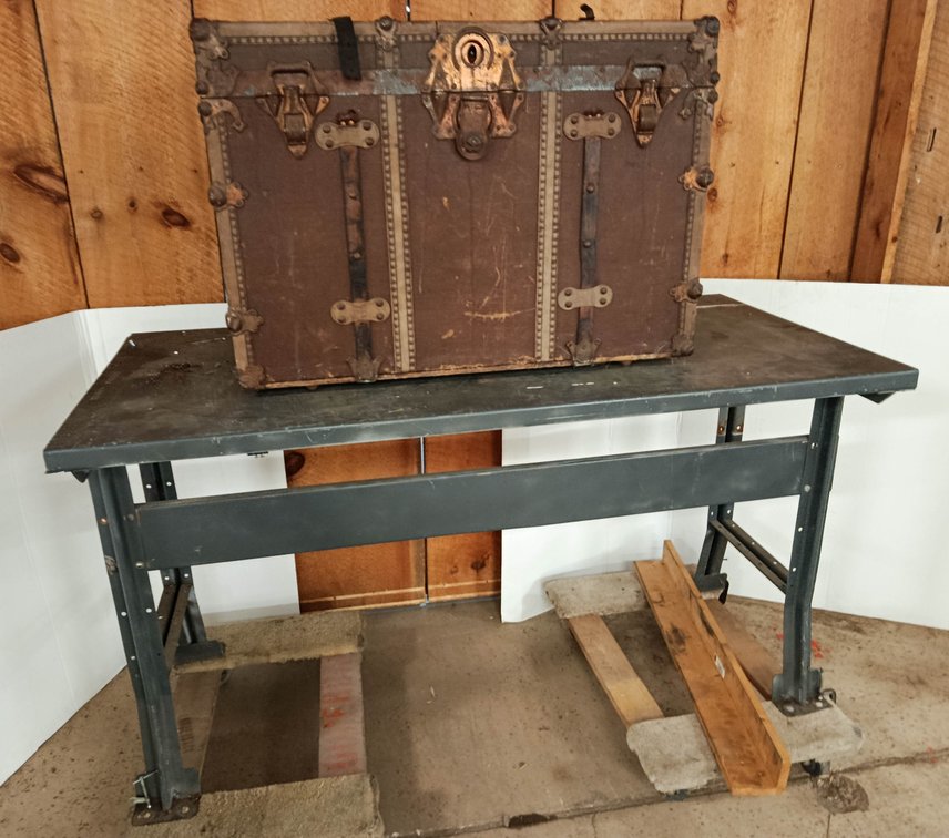 STEAMER TRUNK WITH METAL INDUSTRIAL WORKBENCH & 2 ROLLING MOVING DOLLIES  INV 262250163