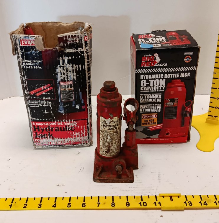 2 HYDRAULIC BOTTLE JACKS 2-TON RED & 6-TON CRAFTSMAN BOX 6-TON TORIN BIG RED BOX 2 OB  INV 262250166
