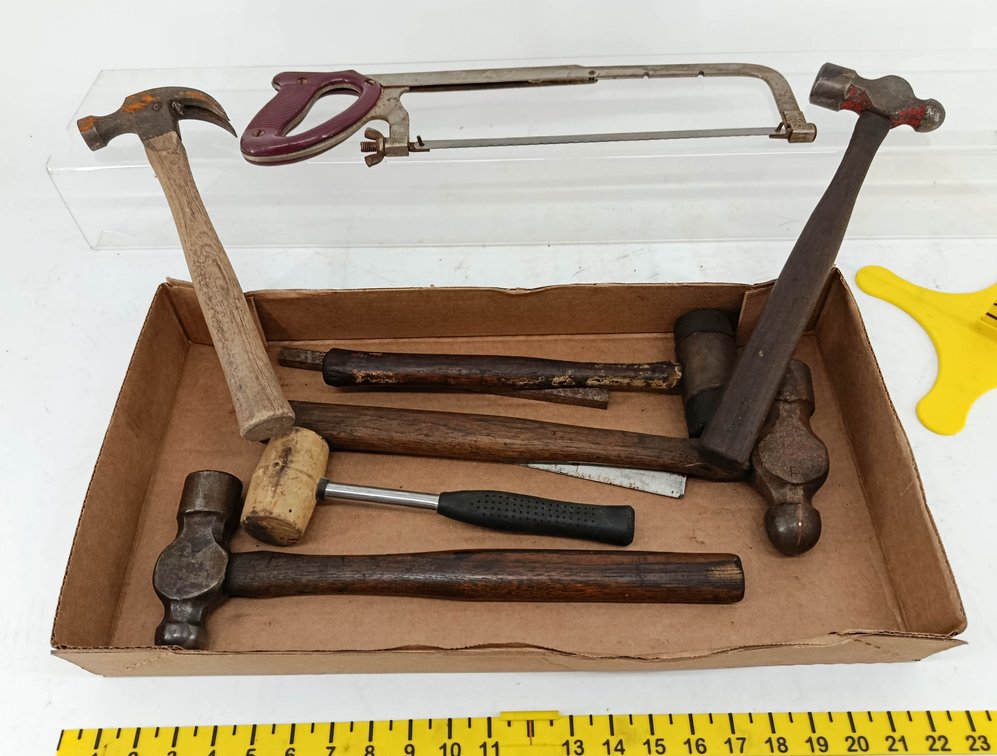 TRAY LOT OF ASSORTED HAND TOOLS INV 262280227