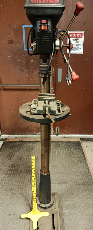 CLARK METALWORKER 120V STAND UP DRILL PRESS WITH VICE INV 262960015