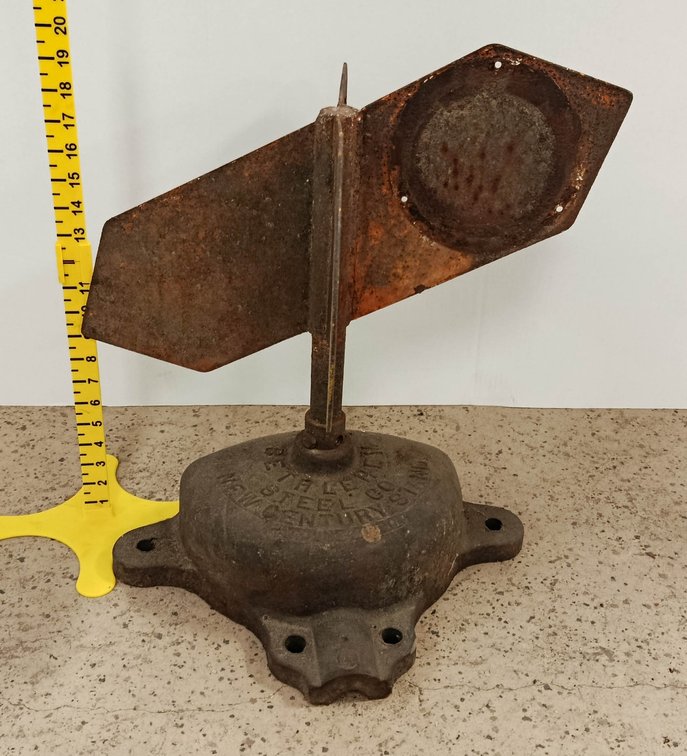 20" CAST IRON SWITCH TARGET/MFG BY BETHLEHEM STEEL. PATENTED 1904 INV 262960018