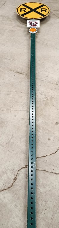 NO SHIPPING! 18" RAIL ROAD CROSSING & 8" PRR SIGNS ON 9' METAL POST INV 262960032