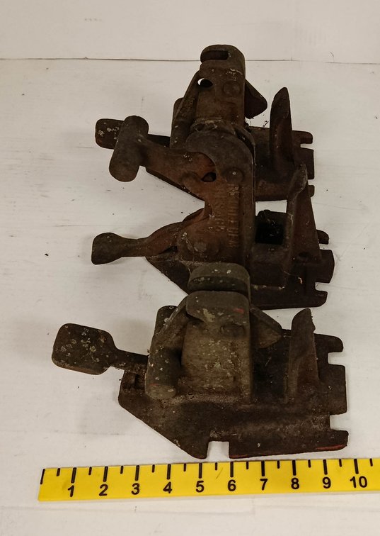 3 RAIL ROAD FOOT LEVER RAIL SWITCHES INV 262960033