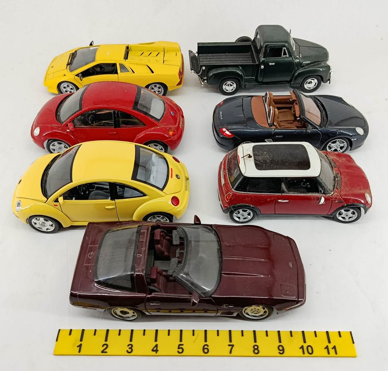 7 ASSORTED DIE-CAST CARS VW BEETLES MINI COOPER LAMBORGHINI CORVETTE PORSCHE & PICKUP TRUCK  INV 263400009