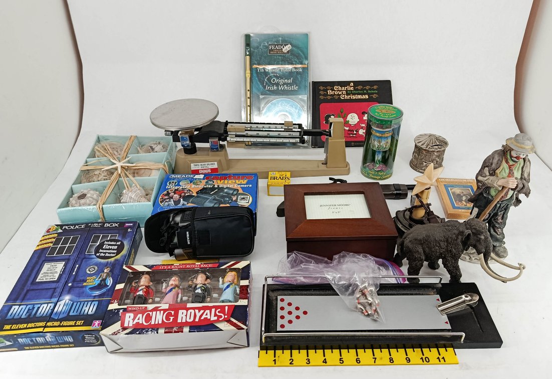 ASSORTED MISC OHAUS TRIPLE BEAM BALANCE MEADE BINOCULAR CAMERA DOCTOR WHO RACING ROYALS CLOWN FIGURE MAMMOTH LAMP SOME OBS  INV 263400053