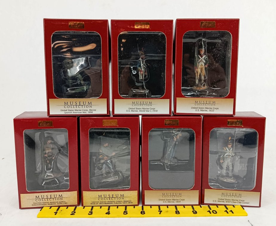 7 W. BRITAIN MUSEUM COLLECTION US MARINE CORPS METAL FIGURES CONTINENTAL TO WWI 7 OB  INV 263400057