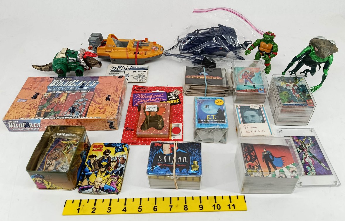 ASSORTED TOPPS TRADING CARDS WILDC.A.T.S BATMAN E.T. ARMAGEDDON MICHAEL JACKSON ELVIS & G.I. JOE VEHICLES SOME OBS  INV 263400064