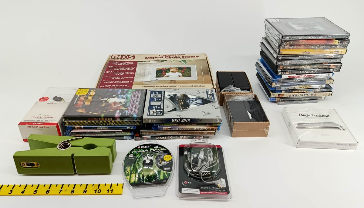 ASSORTED DVDS & BLU-RAYS, APPLE MAGIC TRACKPAD, ADS DIGITAL PHOTO FRAME, EMTEC FLASH DRIVE, LG HEADSET & MORE SOME OBS  INV 263400079