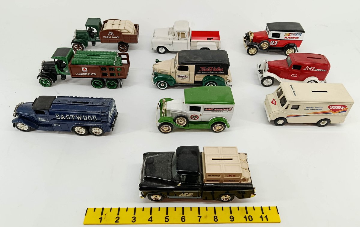 10 DIE-CAST ADVERTISING TRUCK BANKS ACE HARDWARE TRUE VALUE EASTWOOD CITGO PABST TOM'S NASCAR & OTHER  INV 263400090