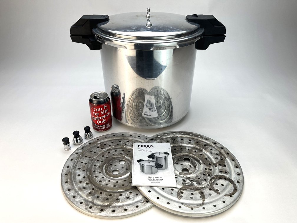 Mirro 22-Qt. Pressure Canner (92122/B)