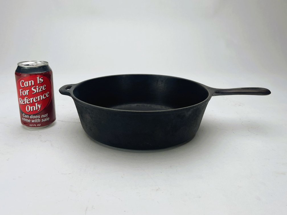 WAGNER #8 Iron Chicken Fryer (Unbranded) - 10-1/2"