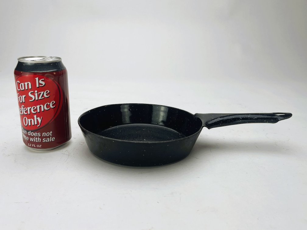 Heavy Blue Granite Skillet - 6-3/4"