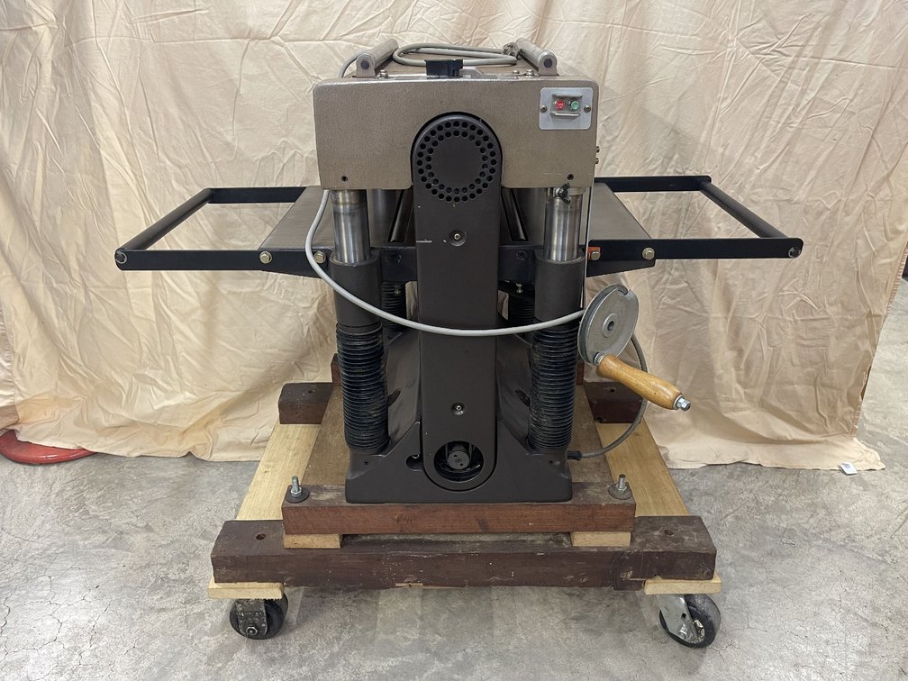 MAKITA 2040 15" / 400mm Wood Planer - WORKS