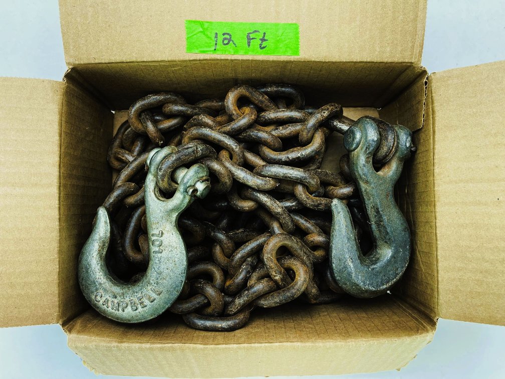 5/16" Log Chain with Hooks - 12'