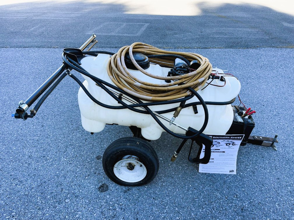 SOUTHERN STATES 25-Gal Tow-Behind Sprayer with Boom and Wand