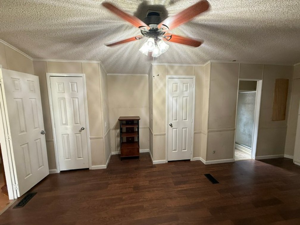 Image for Well-Maintained Mobile Home