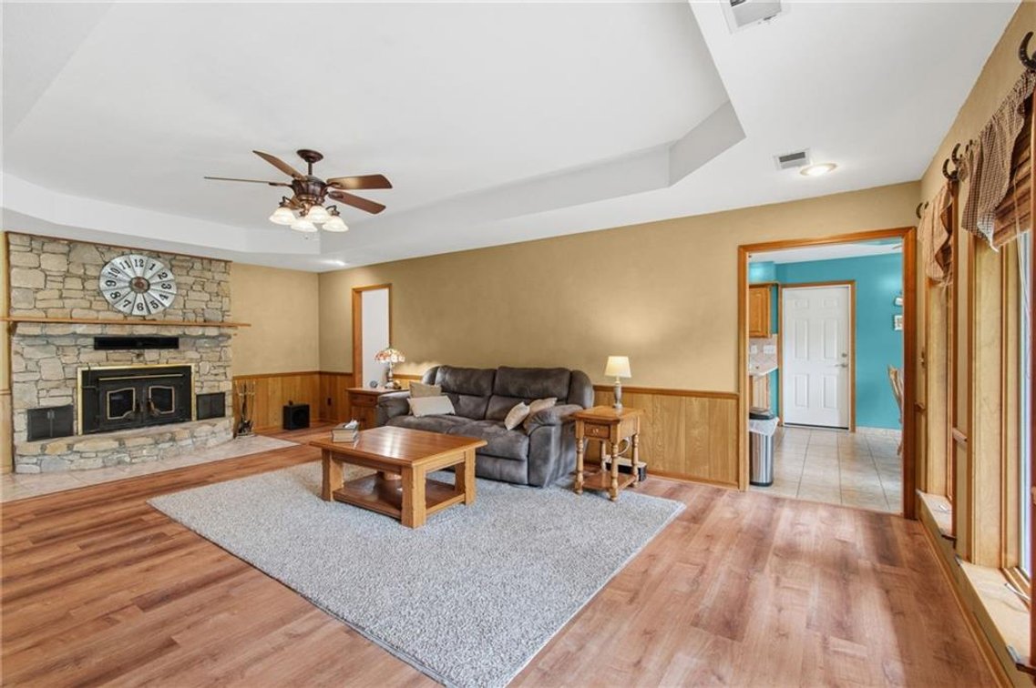 Image for 4021 Country Squire Rd - Oak Grove, MO