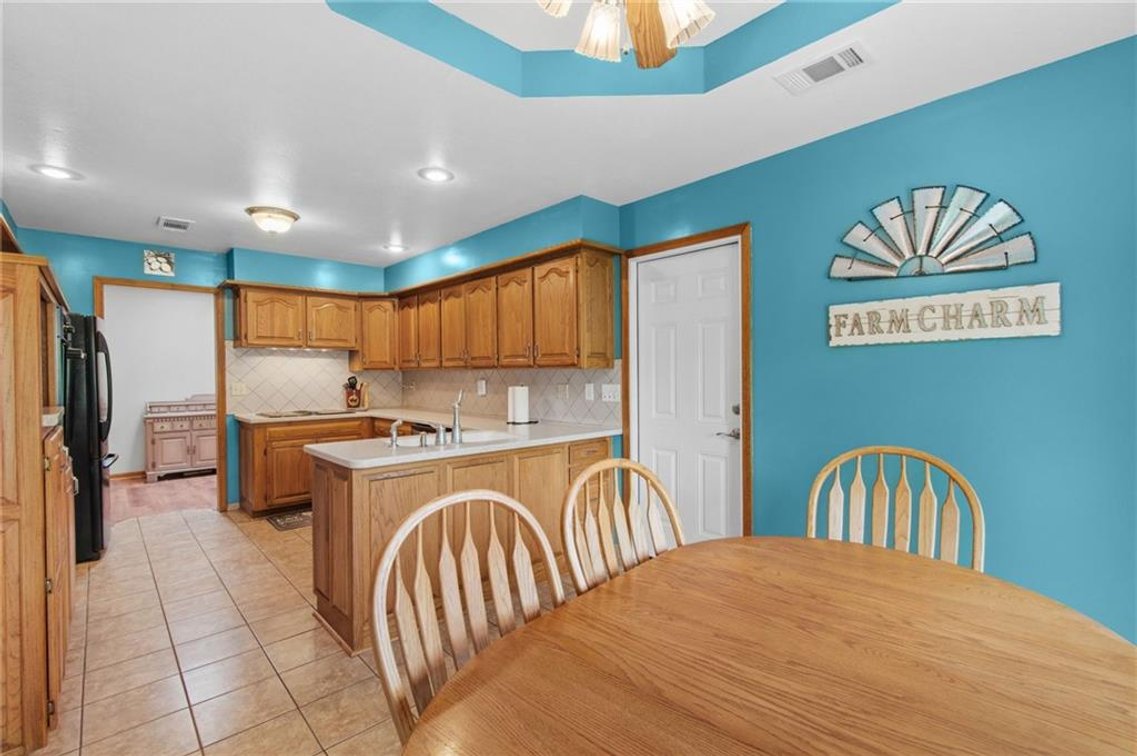 Image for 4021 Country Squire Rd - Oak Grove, MO