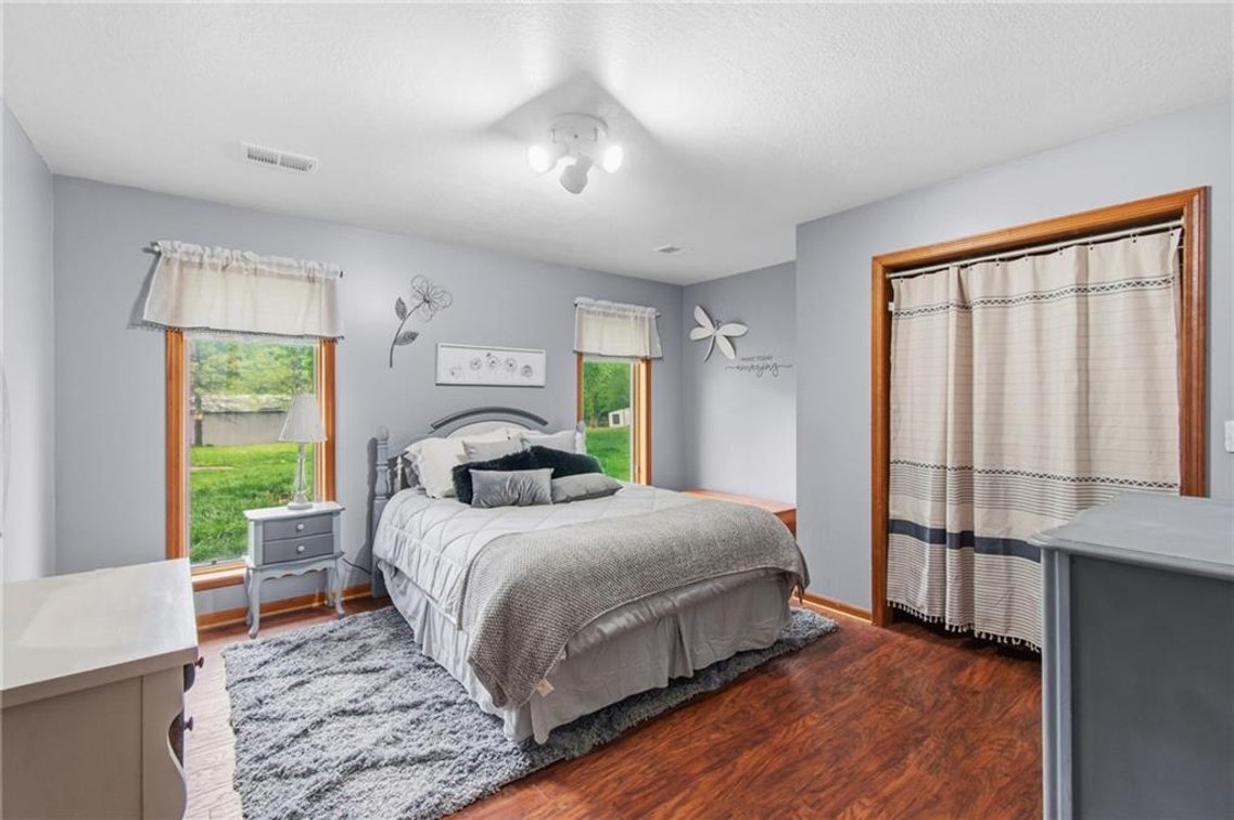 Image for 4021 Country Squire Rd - Oak Grove, MO