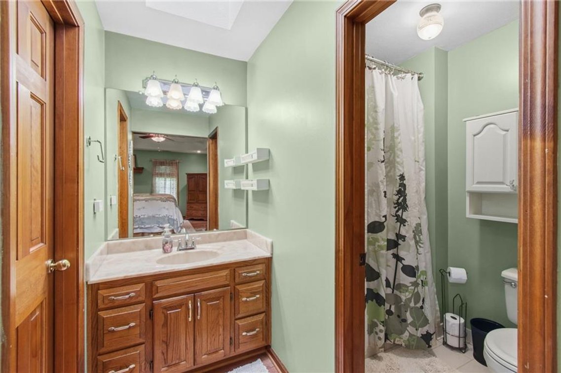 Image for 4021 Country Squire Rd - Oak Grove, MO