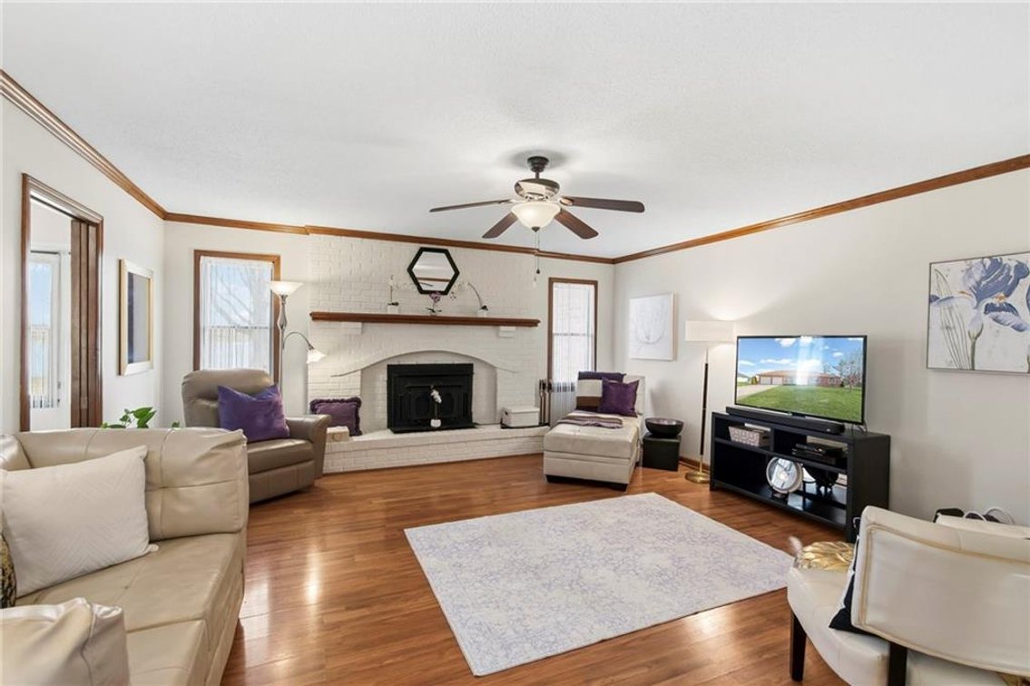 Image for 507 N. Main St. - Higginsville, MO