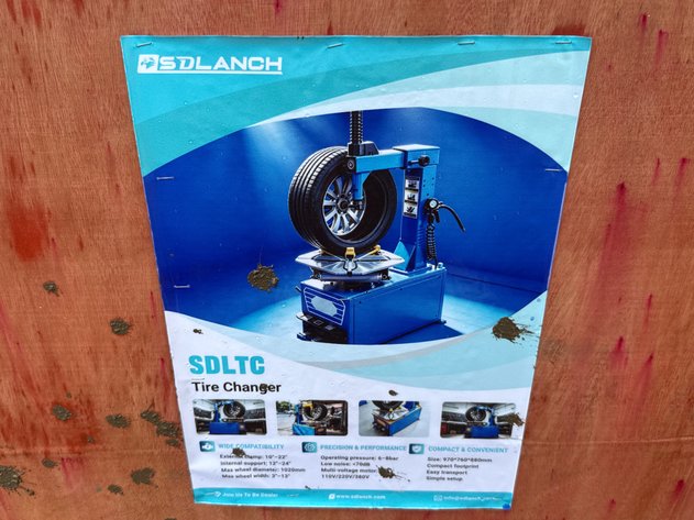Image for Tire Changer Machine