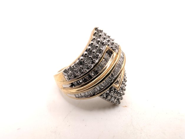 Image for 10K Gold Diamond Ring