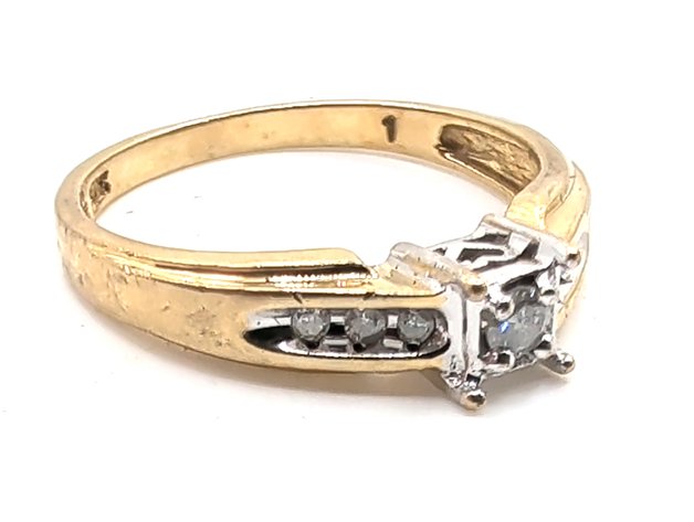 Image for 10K Gold Ring
