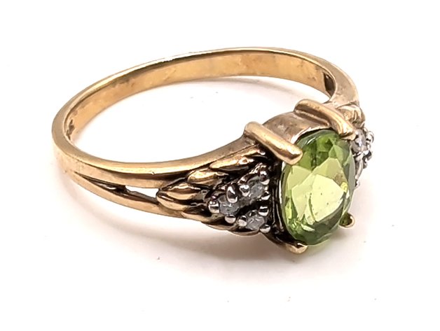 Image for 10K Gold Peridot Ring