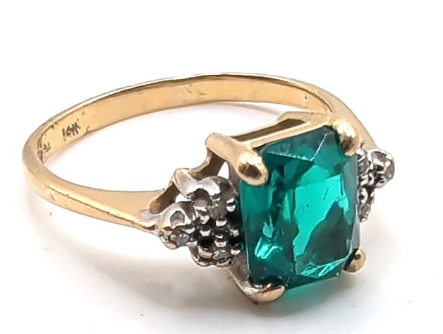 Image for 14K Gold Emerald Cut Stone Ring