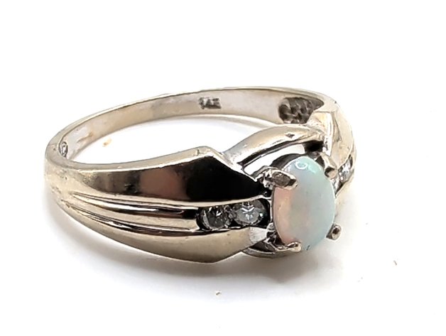 Image for 14K Gold Opal Ring