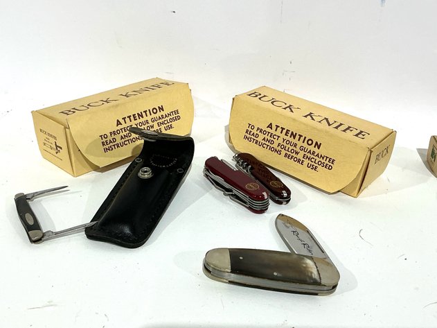 Image for Buck 309 Rough Rider And Assorted Knives