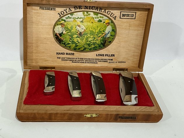 Image for Assorted Pocket Knifes