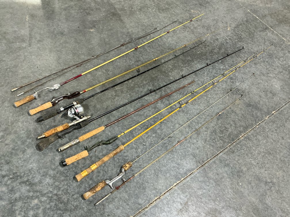 Super Glass Vintage Fishing Rods And Reel