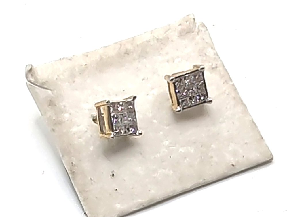 14K Gold Diamond Earrings