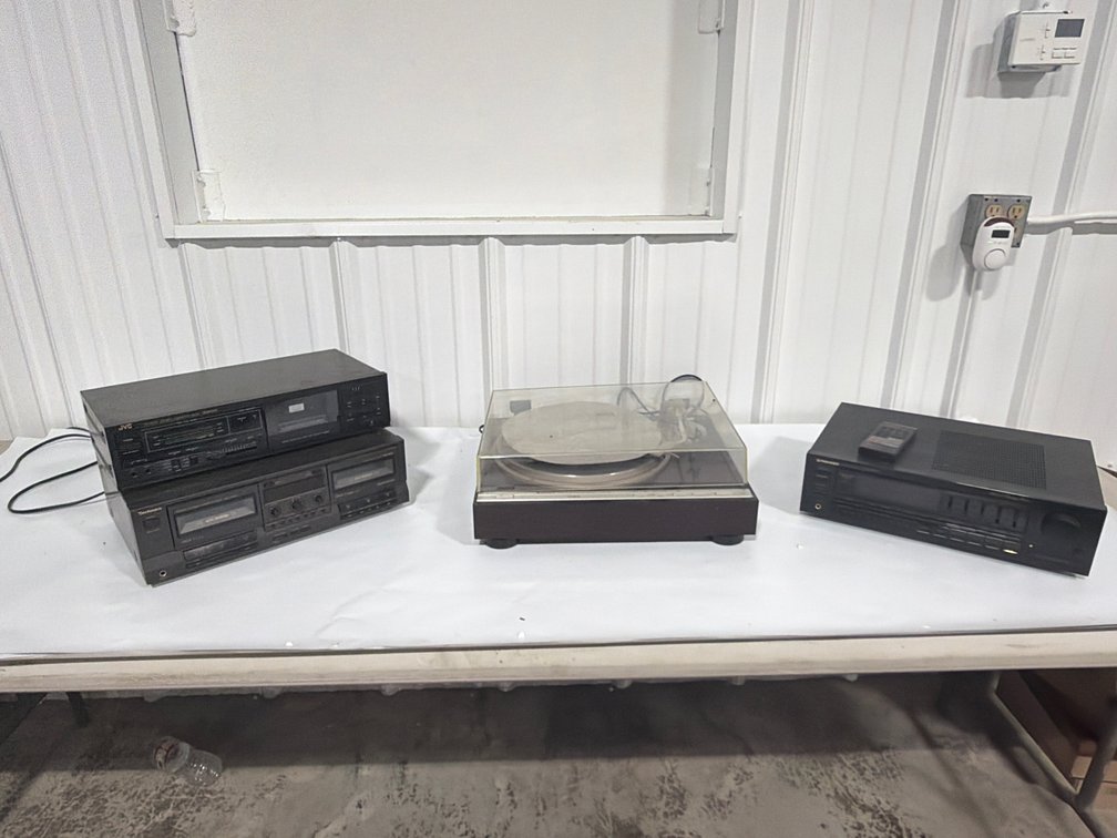 Pioneer SX-2900 Receiver And Audio Lot