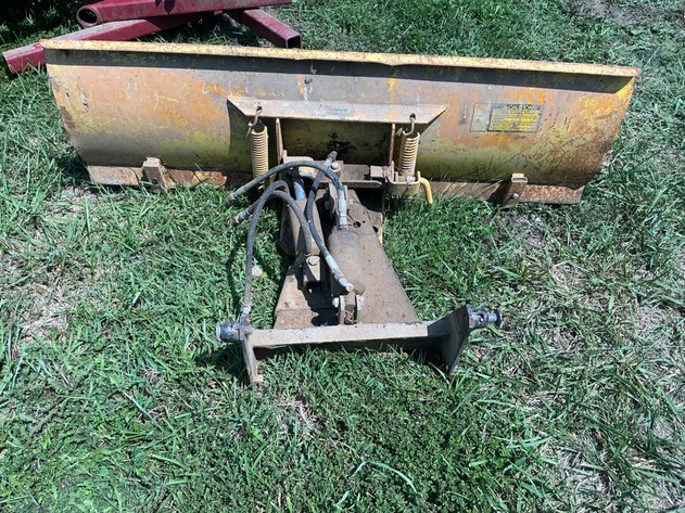 Image for John Deere M00042X Front Blade