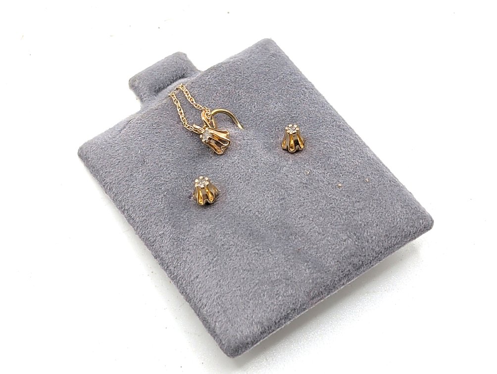 10K Gold Earrings/Pendant/Chain