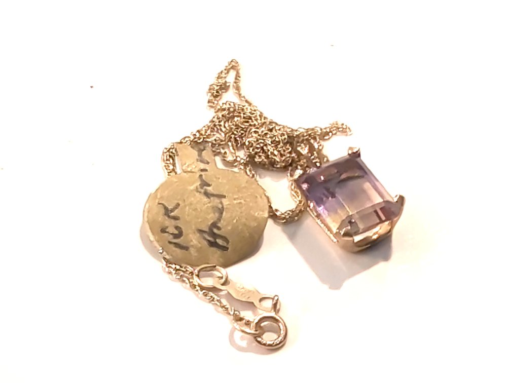 10K Gold Pendant And Necklace