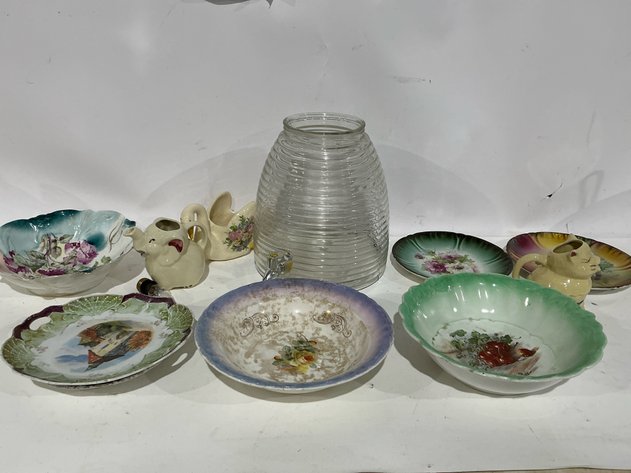 Image for Glassware And Ceramic Tableware Lot